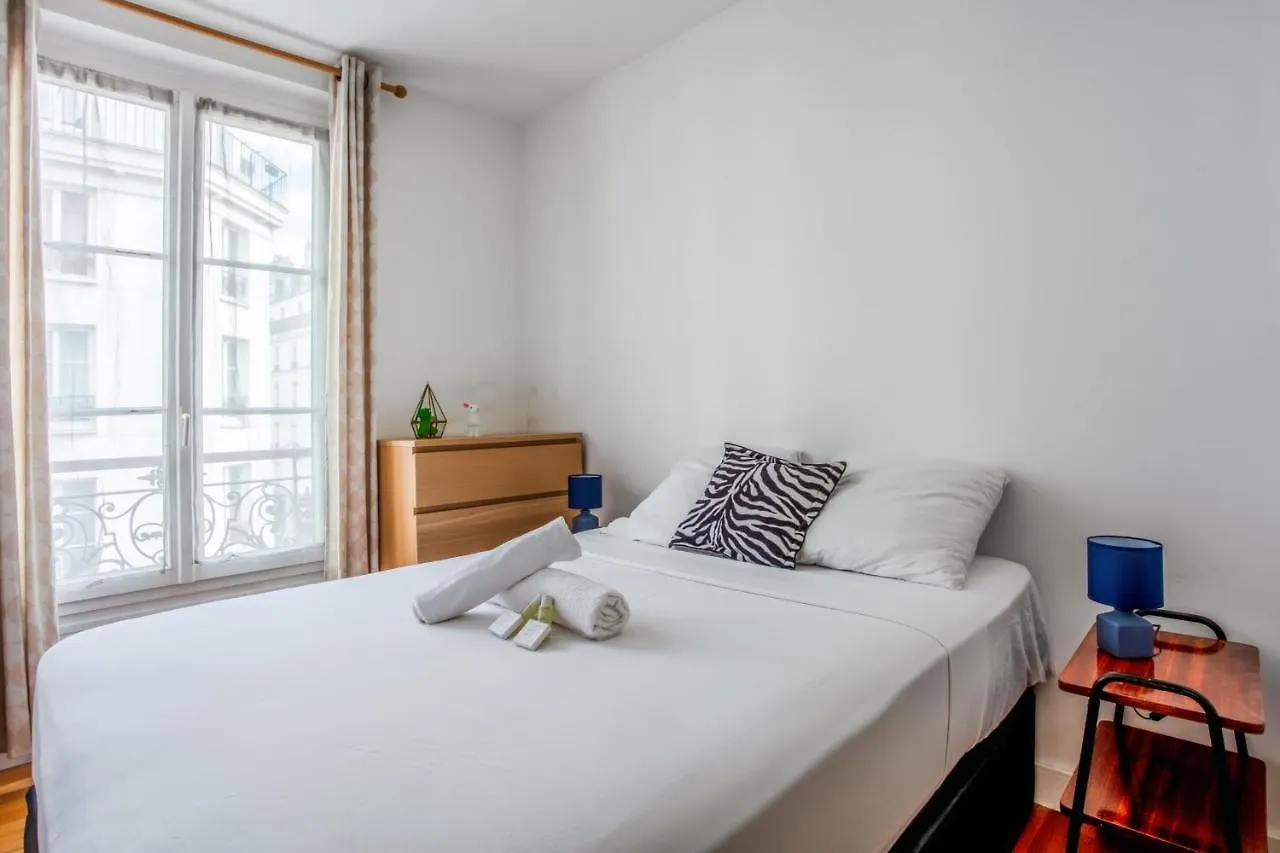 Charming Parisian Flat In The 11Th Arrondissement - Welkeys Apartment Paris