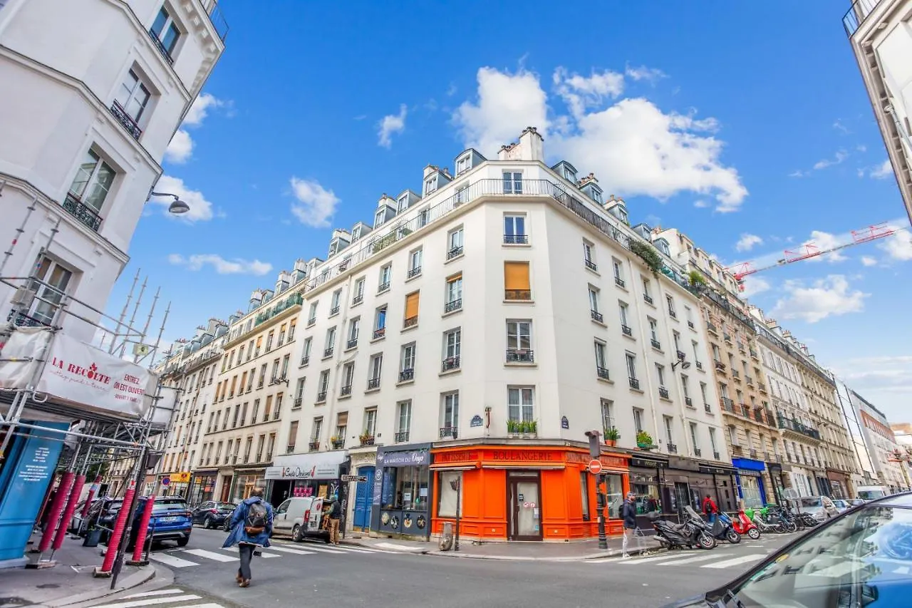 Charming Parisian Flat In The 11Th Arrondissement - Welkeys Apartment